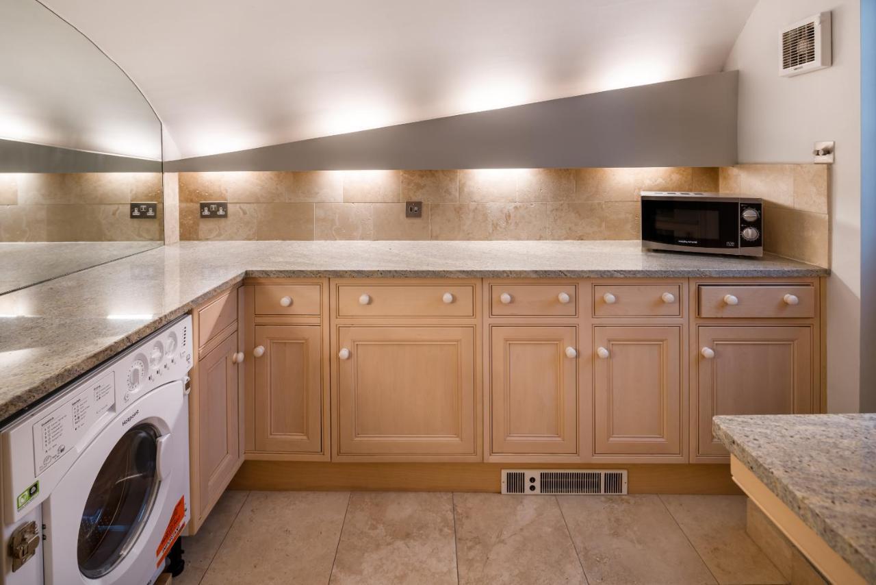 Ferienwohnung Cozy Flat With Patio In The Heart Of Pimlico London Exterior foto